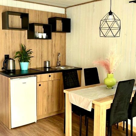 Resort Eden - Domki, Pokoje, Apartamenty Jastrzębia Góra Exterior foto