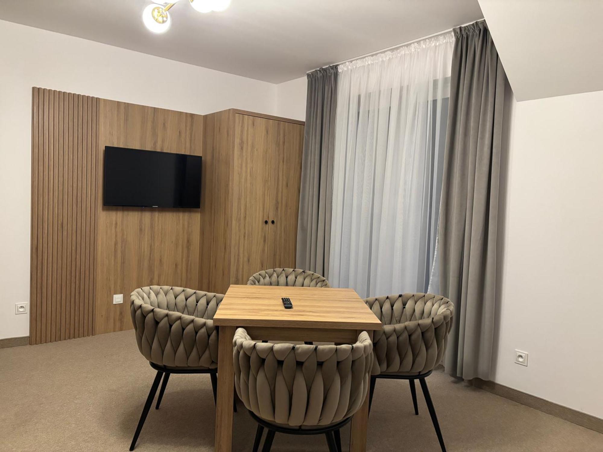 Resort Eden - Domki, Pokoje, Apartamenty Jastrzębia Góra Exterior foto