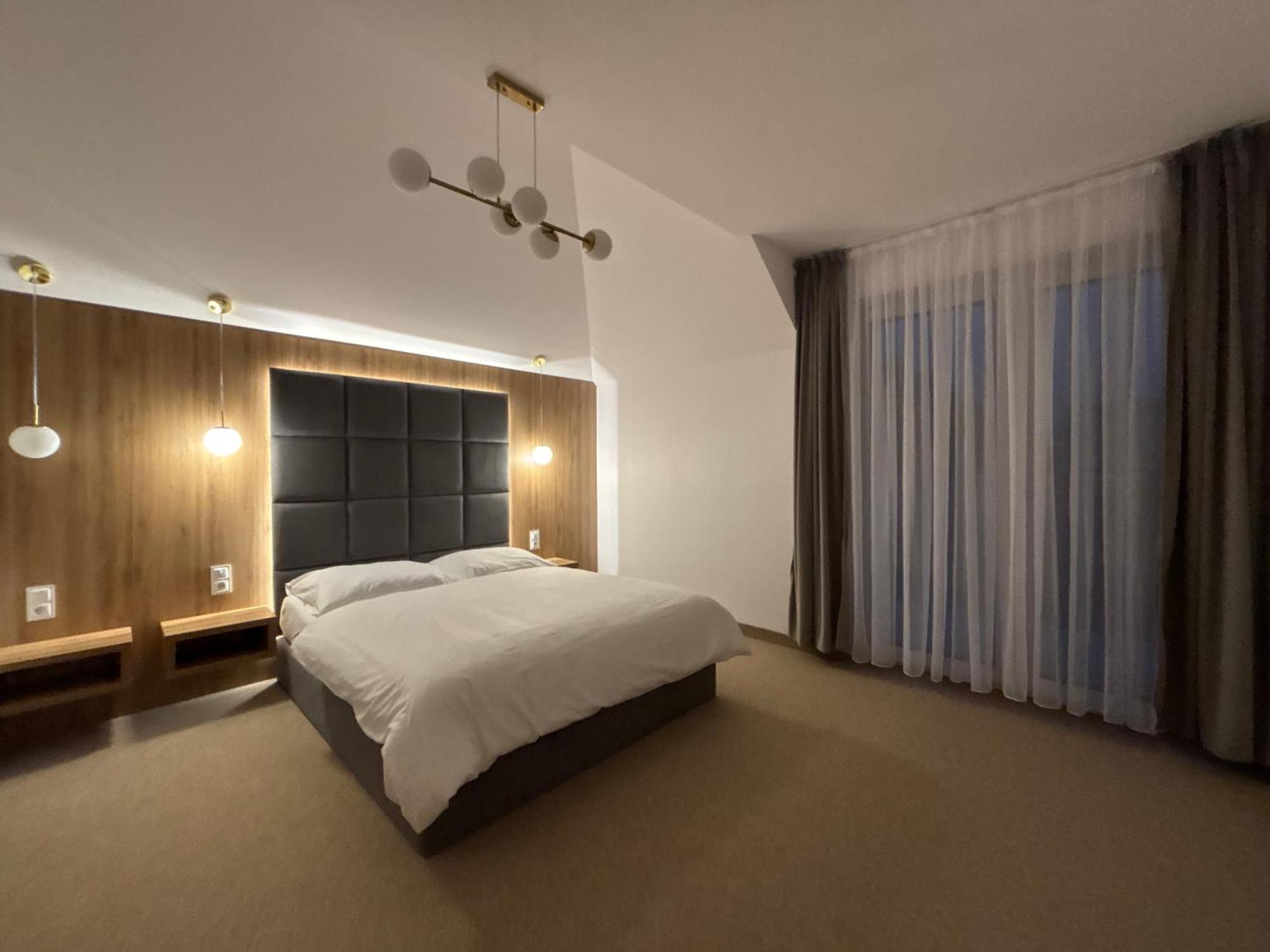 Resort Eden - Domki, Pokoje, Apartamenty Jastrzębia Góra Exterior foto